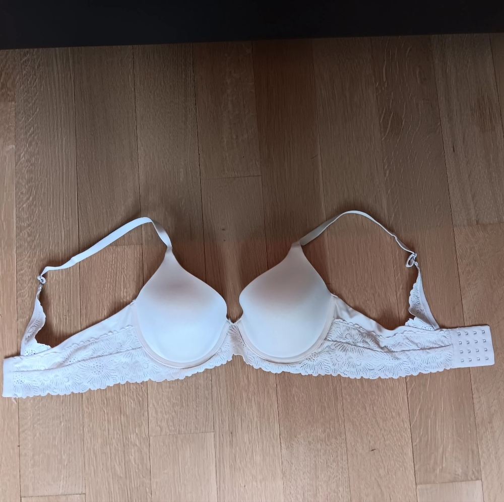 Aerie Nude Lightly Lined Bra